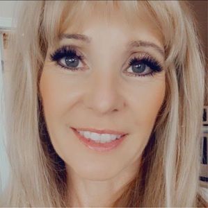 Meet your Posher, Kathleen